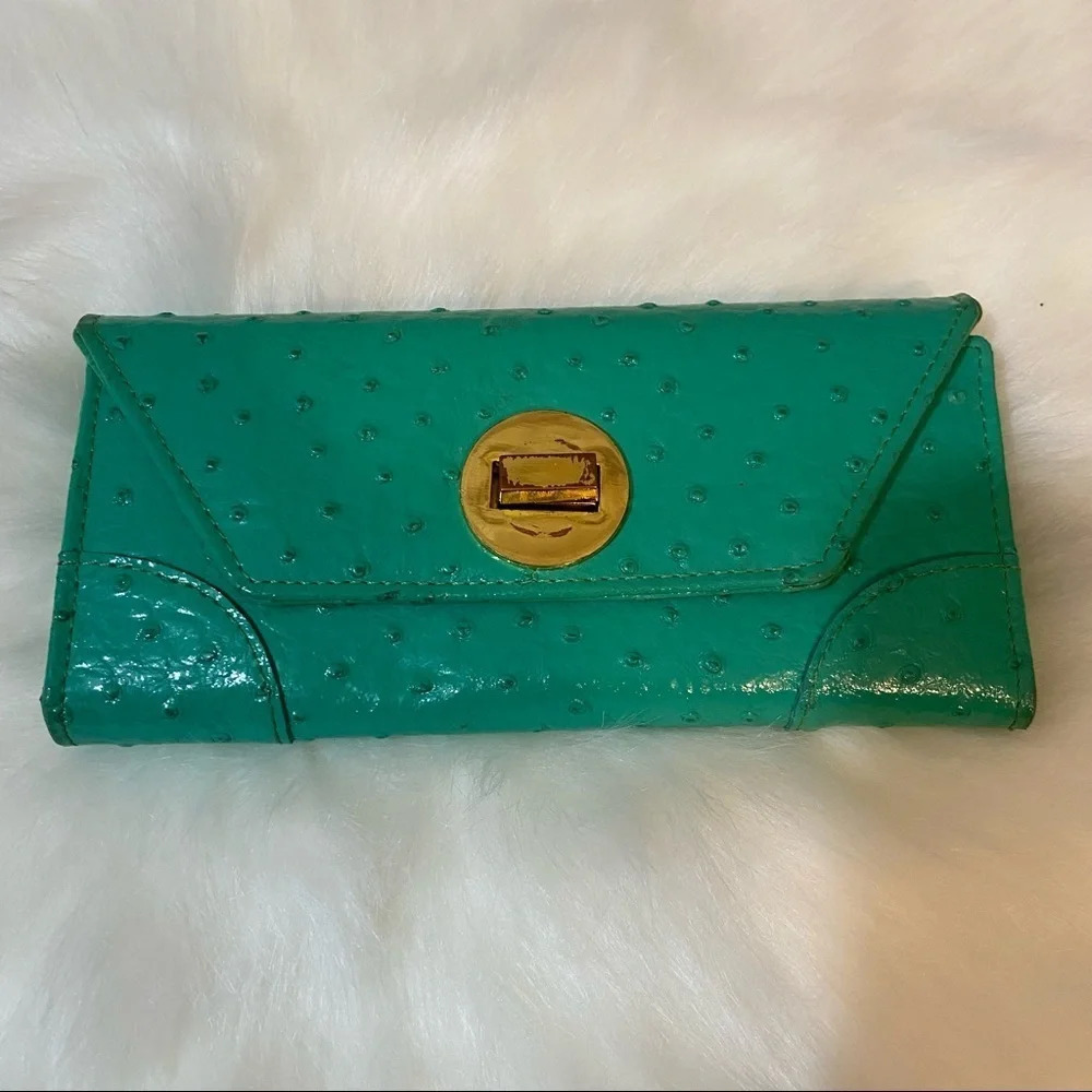 💥5/$25 Vegan women’s wallet